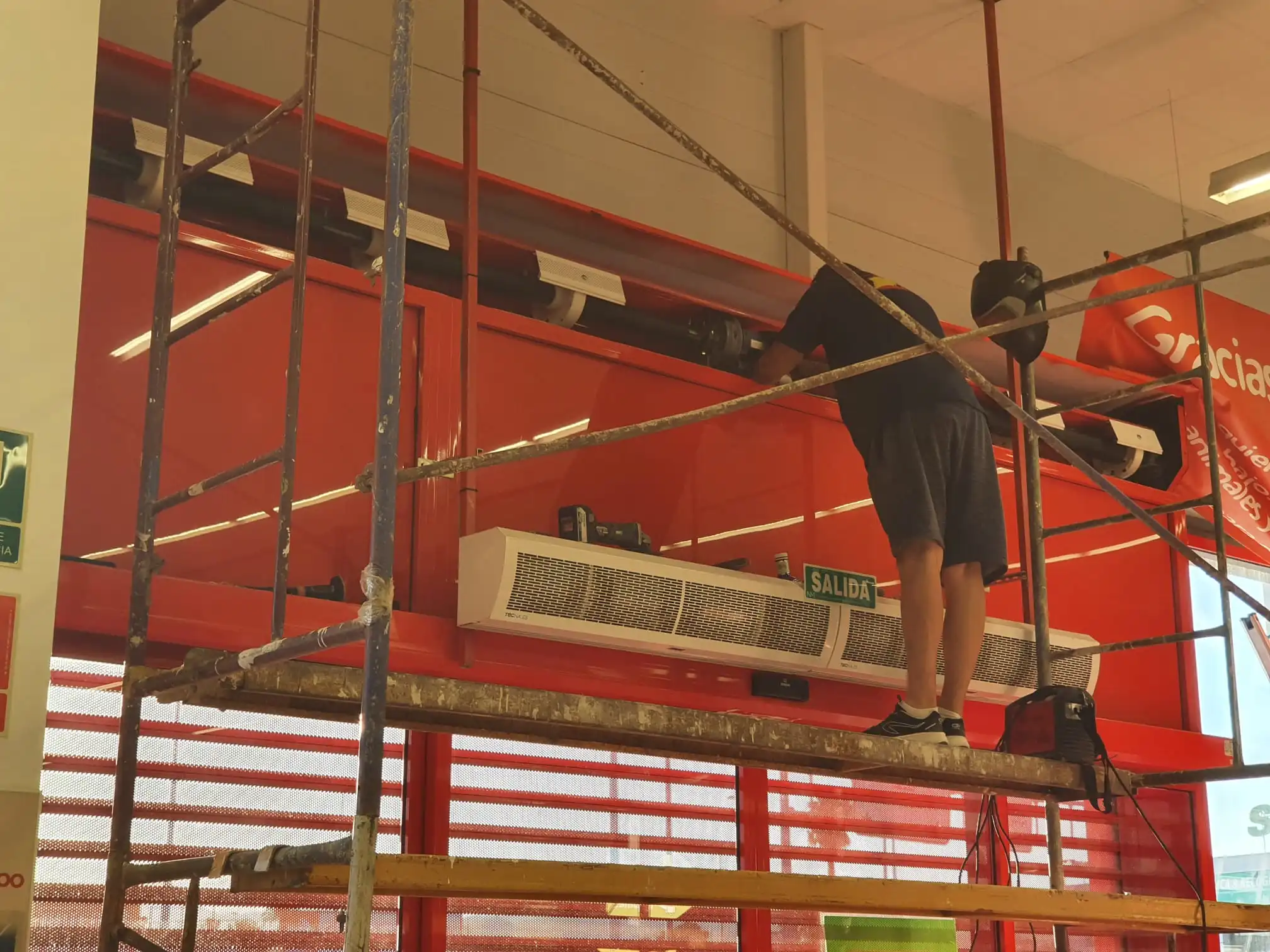 instalacion de puertas automaticas Puente Tocinos